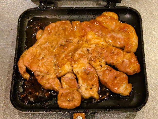 ホットサンドメーカーで作る濃厚トンテキ