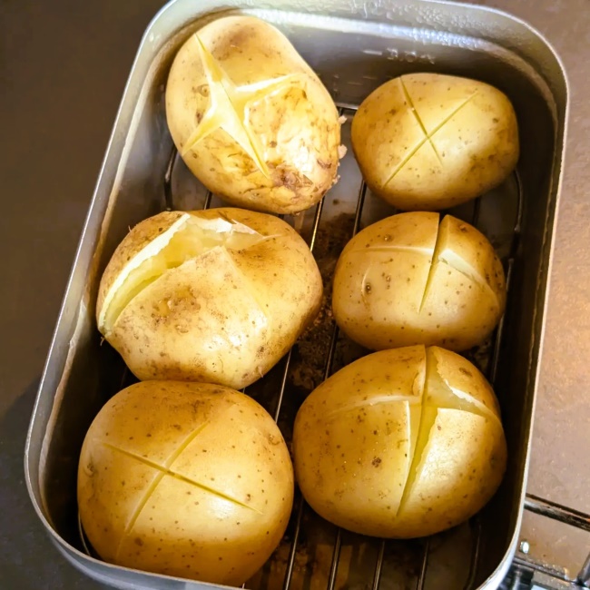 メスティンで作ったホクホクのじゃがバター