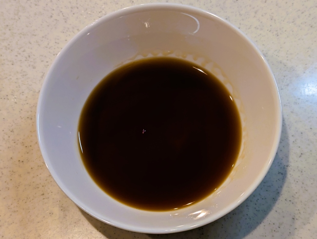 春キャベツの肉巻きのタレを作る