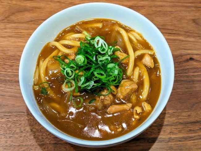 具とルウが絡んだカレーうどん