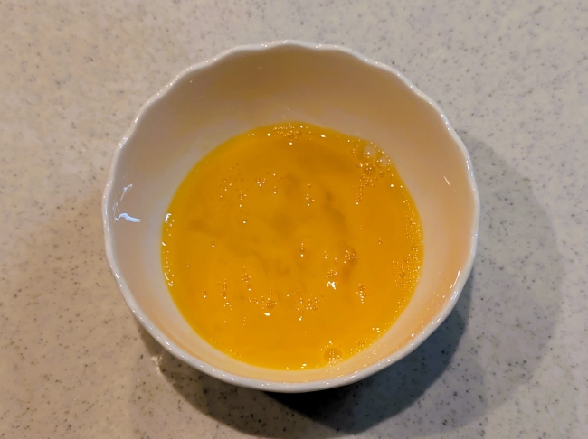 卵を溶く
