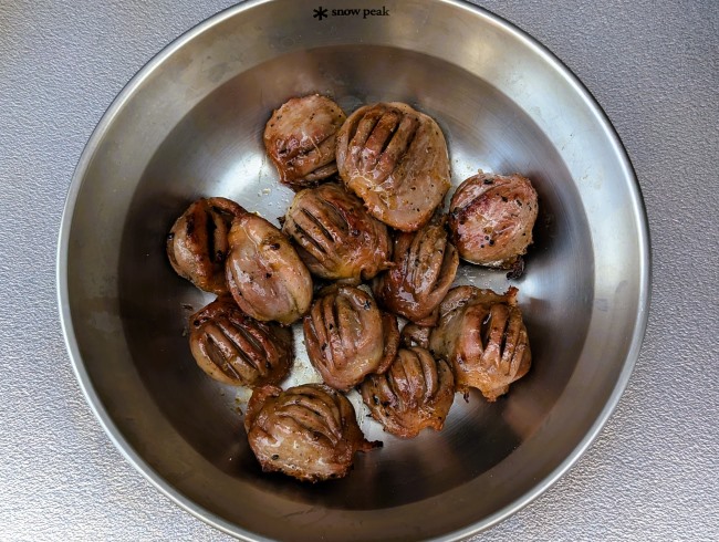 炭火でさっぱり砂肝のレモン焼き