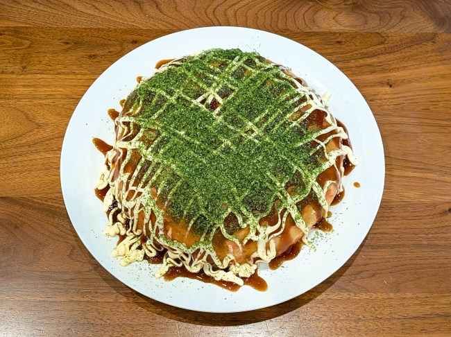 青のり&紅しょうがが乗った炊飯器たこ焼き