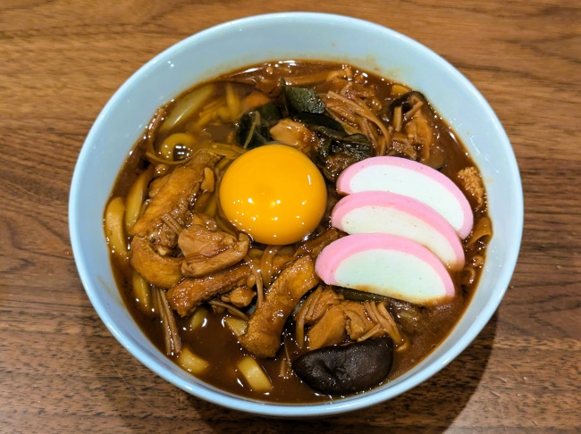 名古屋名物味噌煮込みうどん