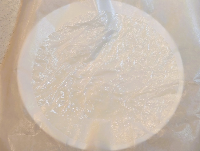 ライスペーパーをを濡らした状態