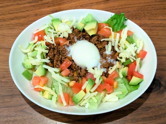 野菜がたっぷり入ったヘルシータコライス