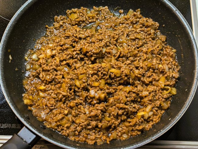 タコライスのスパイシーミンチ