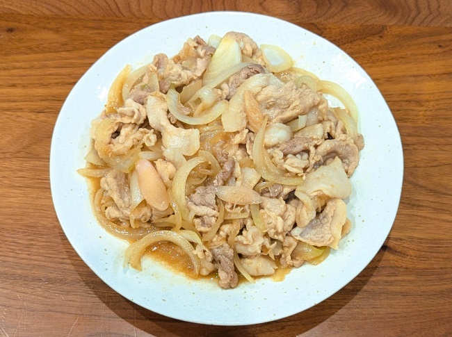 岩下の新生姜のすりおろしと刻みを入れて風味をアップさせた生姜焼き