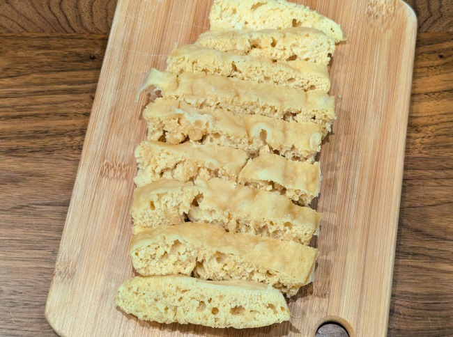 電子レンジで作ったふわふわのプリンパン