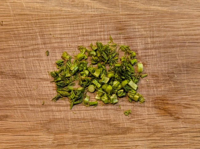 みじん切りにしたタラの芽