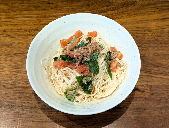 トマトとバジルのそうめん