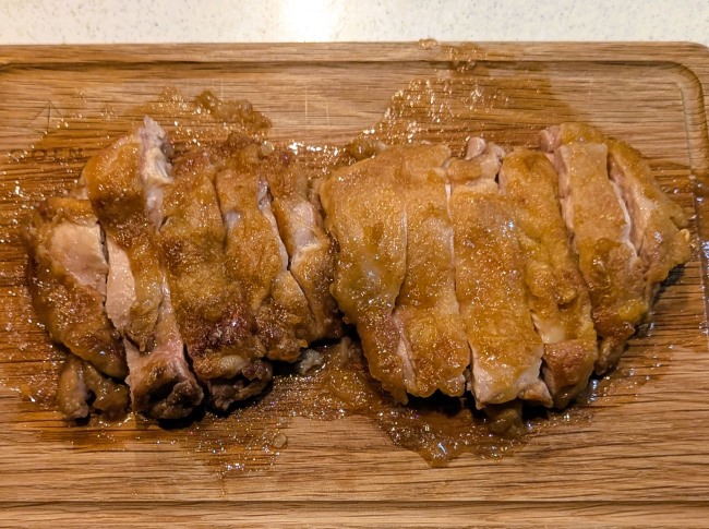 切ったガーリックオニオンチキン