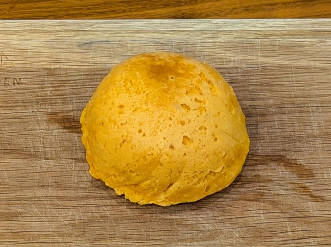 電子レンジで作ったピザまん