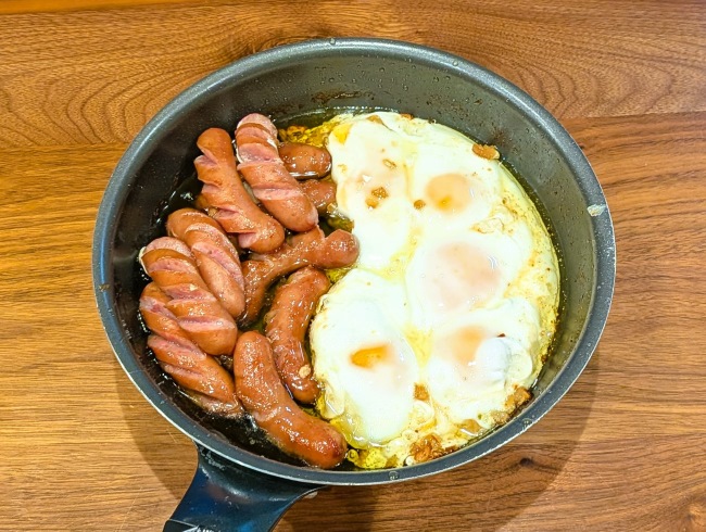 最高のおつまみになる半熟卵のアヒージョ