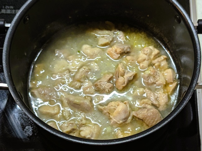 鶏肉とネギのほっこりスープ