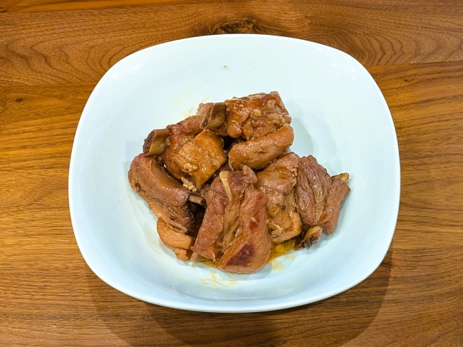 炊飯器で作った絶品スペアリブ