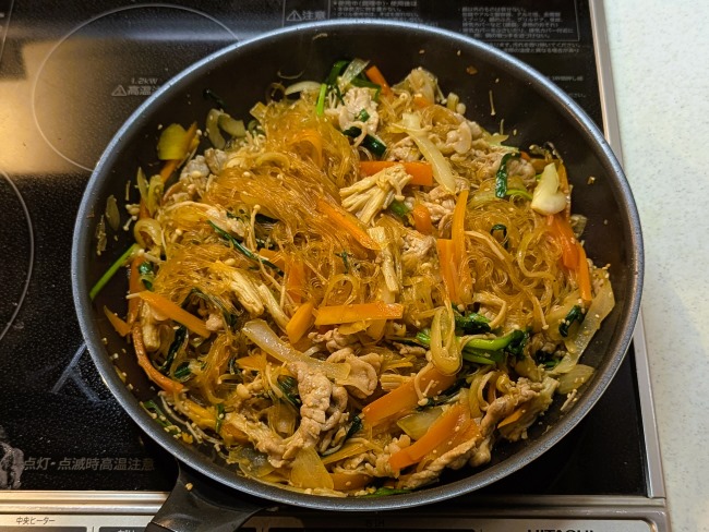春雨を使って作った韓国料理チャプチェ