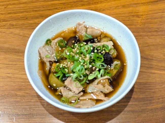 豚肉となすの旨みがたっぷり出たそうめんのつけたれ