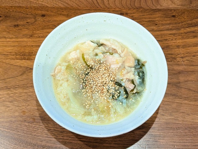 炊飯器で作ったほっこりするサムゲタンスープ